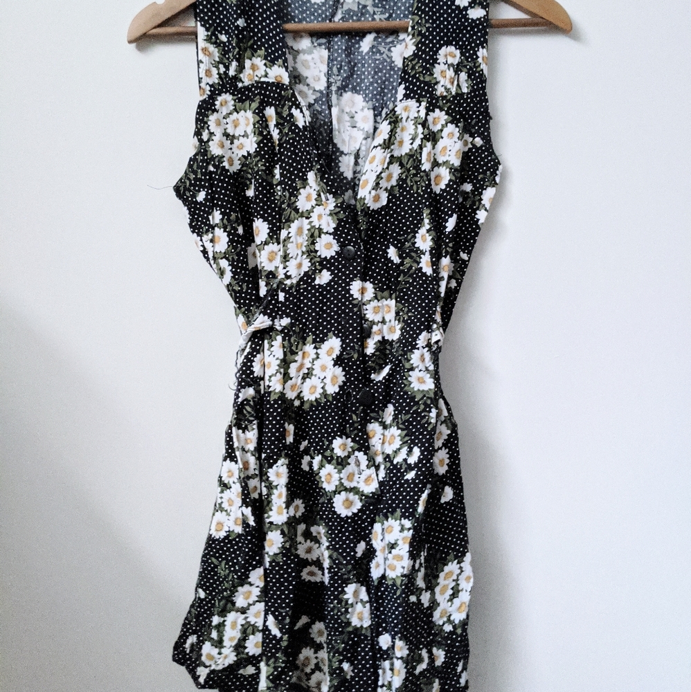 vintage daisy print romper